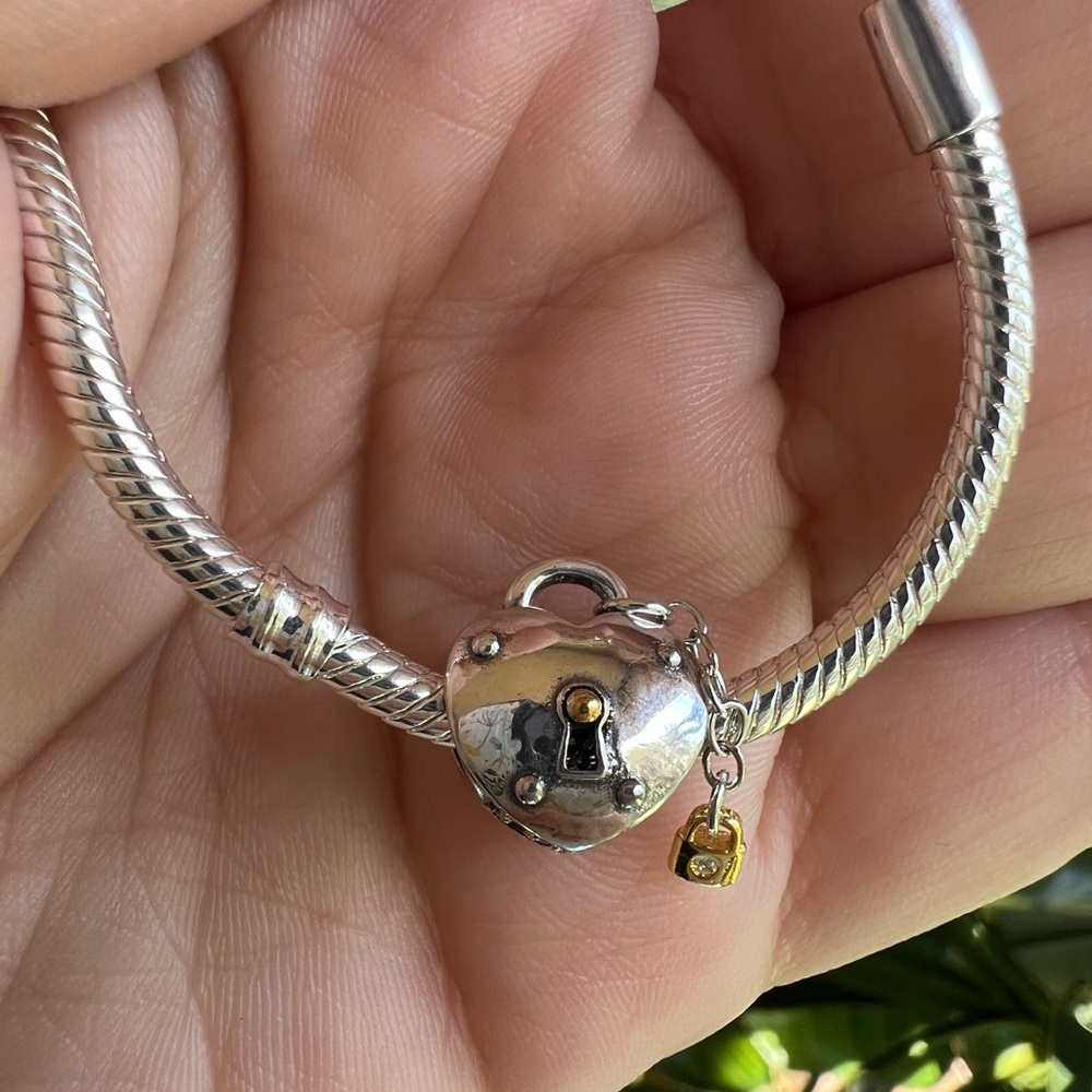 Two-Tone Heart Padlock & Key Charm - Picture 15 of 16